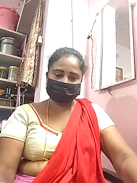 Snapshot of Tamil_devagi chatting on 12.02.25 Tamil devagi online show from 12.02.25