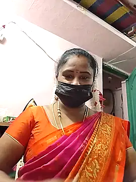 Snapshot of Tamil_devagi chatting on 12.15.25 Tamil devagi online show from 12.15.25