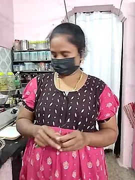 Snapshot of Tamil_devagi chatting on 01.12.26 Tamil devagi online show from 01.12.26