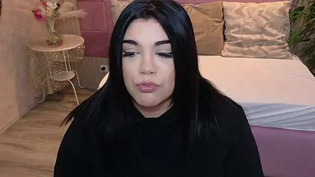 Snapshot of SpicyCarlaXX chatting on 02.05.26 SpicyCarlaXX online show from 02.05.26