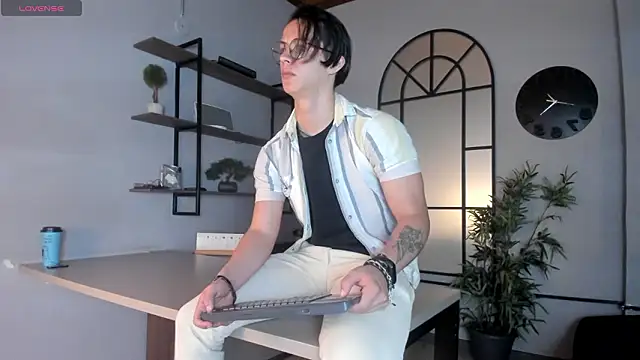 Brandon starkk online show from 03.28.26