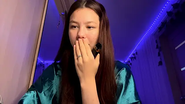 CutieSlim online show from 11.26.25