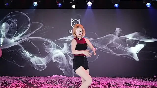 LU-909 online show from 12.03.25