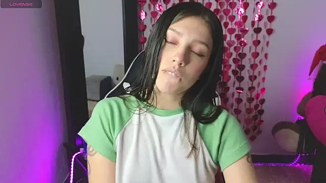 Dhanaee online show from 12.23.25