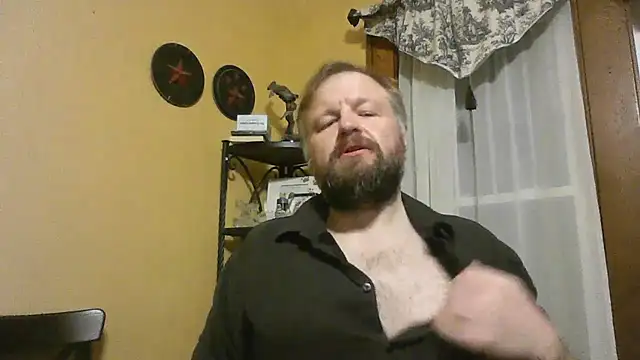 Snapshot of TheOneDonShaun chatting on 02.17.26 TheOneDonShaun online show from 02.17.26