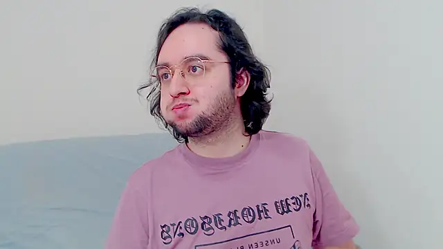 Snapshot of eren_jaeger2000 chatting on 02.05.26 eren jaeger2000 online show from 02.05.26