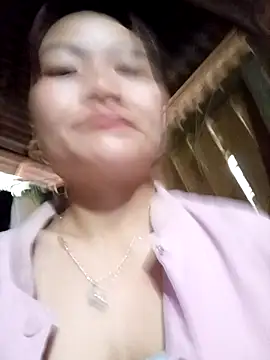 Lee-Thee online show from 11.18.25