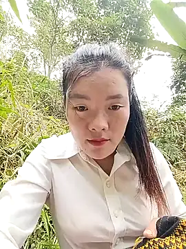 meomeo-00 online show from 12.21.25