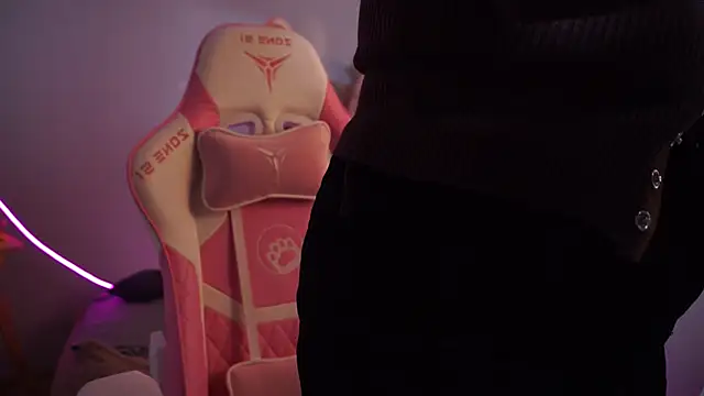 Shadow Lotus online show from 11.19.25