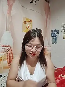 Snapshot of Cover-baa chatting on 06.09.26 Cover-baa online show from 06.09.26