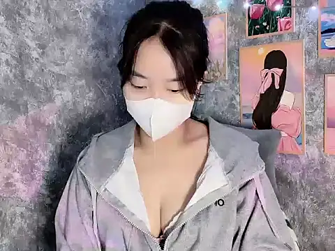 Hellen2999 online show from 12.05.25