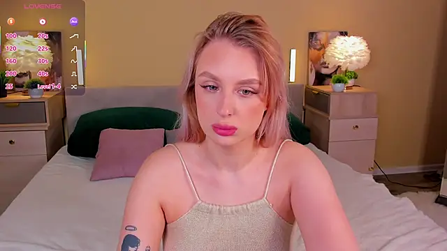 KiraRuiz online show from 02.03.26