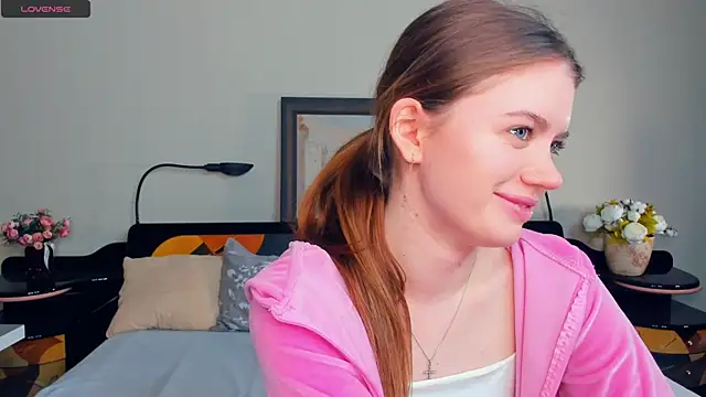 AngelesBenitz online show from 03.27.26