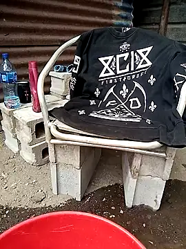 juunioreest online show from 11.25.25