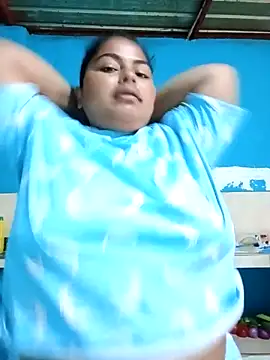 Snapshot of Gordis_97 chatting on 11.17.25 Gordis 97 online show from 11.17.25