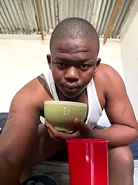 Snapshot of mrcougarfucker chatting on 11.18.25 mrcougarfucker online show from 11.18.25