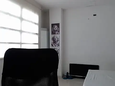 Annie Cervantez online show from 01.13.26