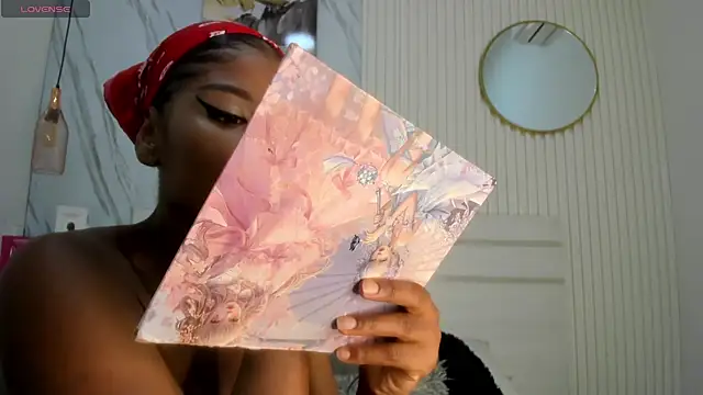 Afro Luna online show from 04.11.26