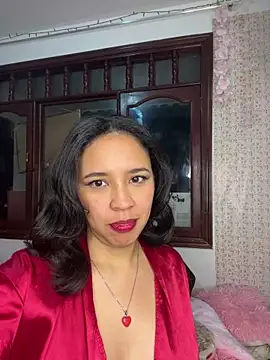 Esmerald 1111 online show from 12.19.25