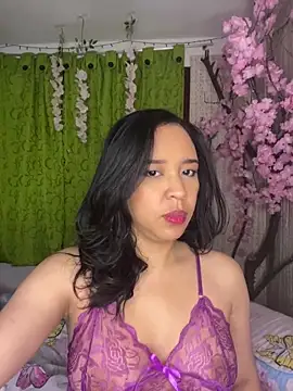 Esmerald 1111 online show from 04.07.26