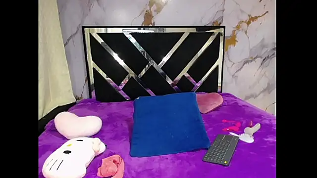 AmbarSxxx online show from 04.16.26