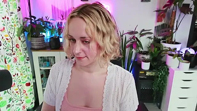 xzoeyryanx online show from 02.13.26