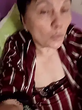 Snapshot of OliviaaSkyy chatting on 01.17.26 OliviaaSkyy online show from 01.17.26