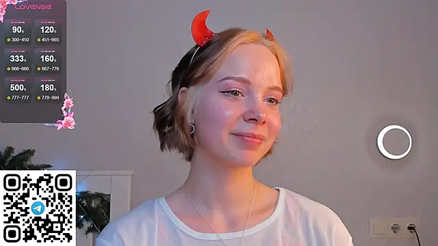 UmbraVelour online show from 01.08.26