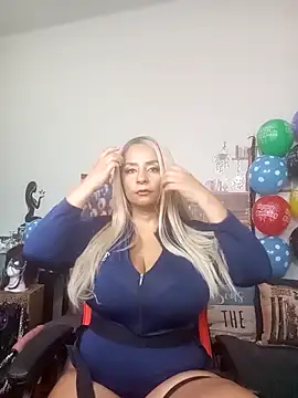 LaReineCleo online show from 03.31.26