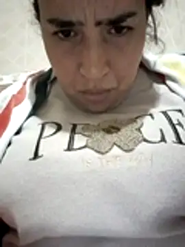 Hot sexyopra online show from 11.28.25