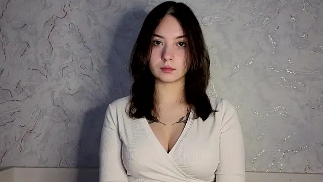 Snapshot of moonjane chatting on 04.25.26 moonjane online show from 04.25.26