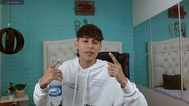 DraxBlade09 online show from 04.18.26