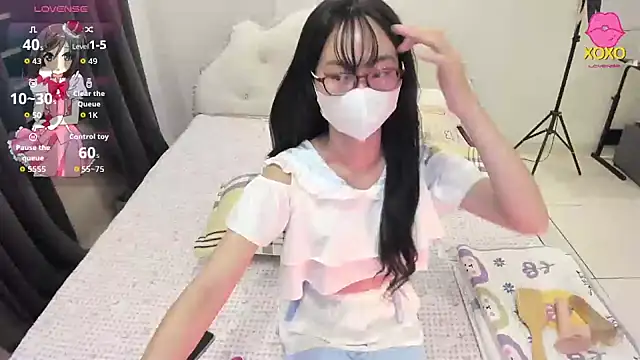 Teahyee online show from 01.06.26