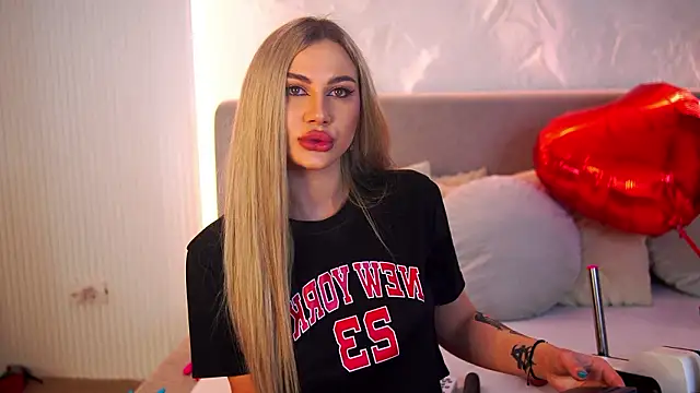 Chloe GraceeX online show from 02.16.26