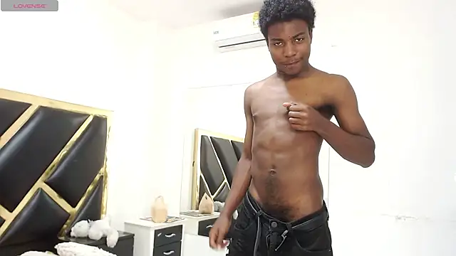 NoahJhonson69 online show from 05.24.26