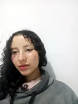 pettymoon1 online show from 01.13.26