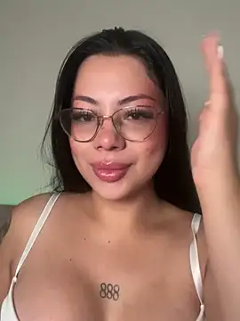 Megan Ivy online show from 01.07.26