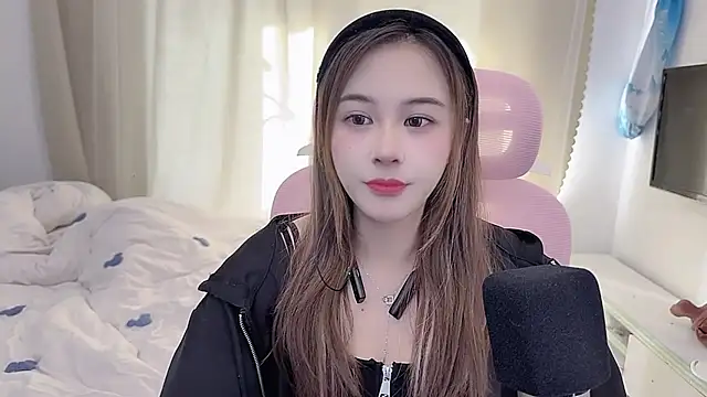 TTtia  online show from 12.17.25