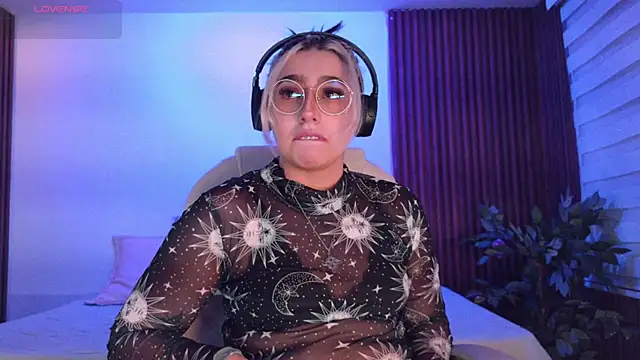 GabyRose9 online show from 02.20.26