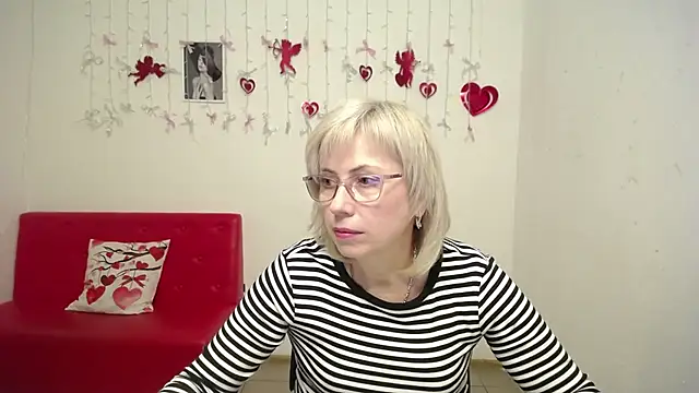 LaurenWishy online show from 02.13.26