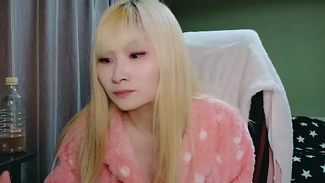 miyu0003 online show from 12.20.25