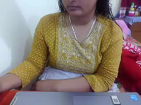 TwinRose2000 online show from 02.22.26