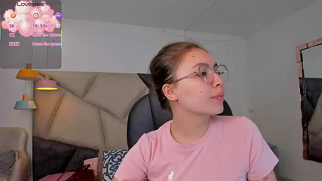 Snapshot of MarieTaylor_ chatting on 02.26.26 MarieTaylor online show from 02.26.26