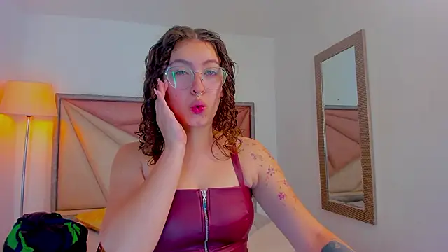 Snapshot of MarieTaylor_ chatting on 02.28.26 MarieTaylor online show from 02.28.26