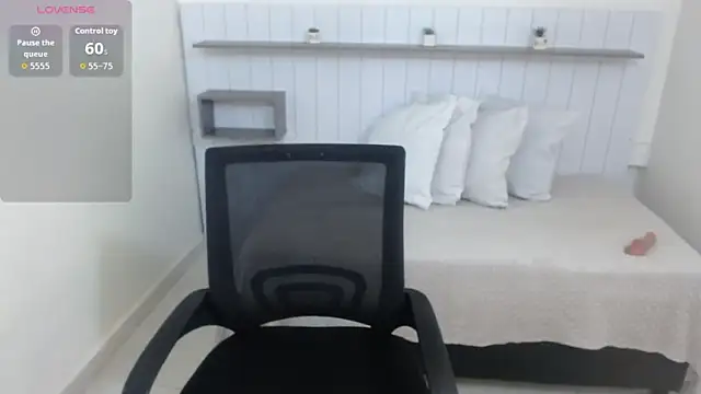 Ivonny Hot online show from 04.13.26