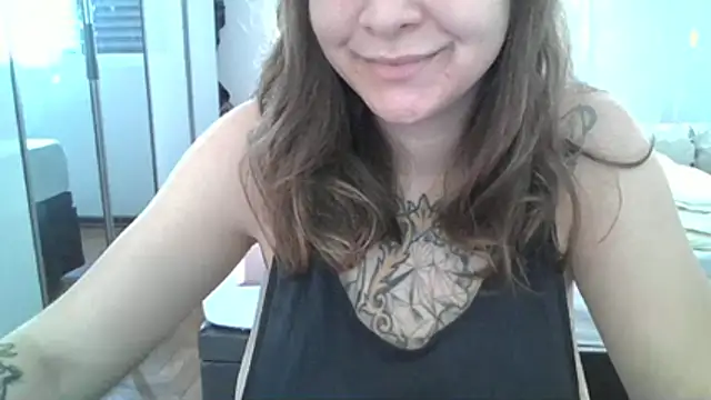 xxxluana online show from 04.02.26