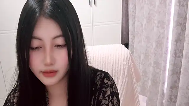 Snapshot of XIAOFENG-2025 chatting on 06.17.26 XIAOFENG-2025 online show from 06.17.26
