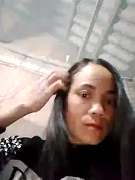 bela-hayes online show from 12.15.25