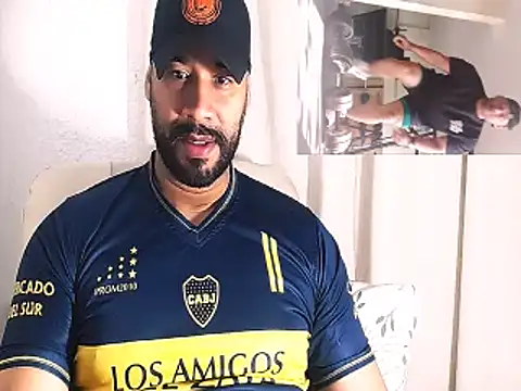 Snapshot of musclehetero chatting on 03.01.26 musclehetero online show from 03.01.26