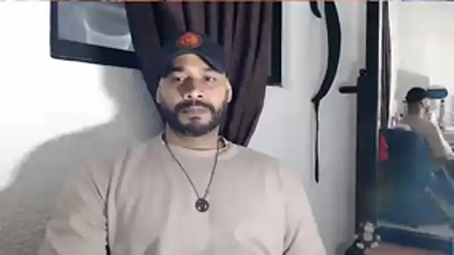 Snapshot of musclehetero chatting on 06.14.26 musclehetero online show from 06.14.26